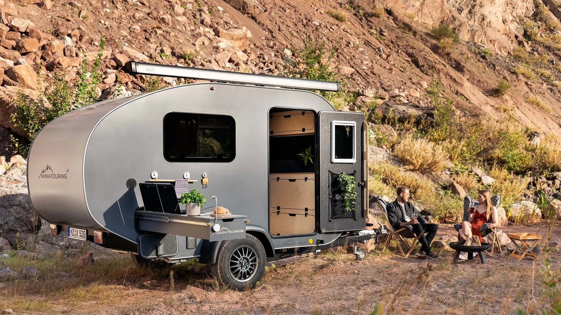 miniatouring-mini-teardrop-kleiner-wohnwagen-MODELL M24